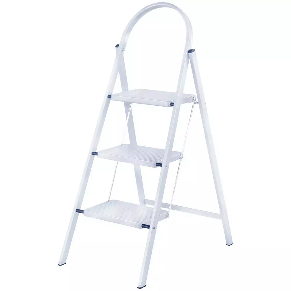 Werner 3 Tread White Stepstool